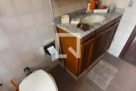 Casa para alugar com 300m², 4 quartos e 3 vagasBanheiro