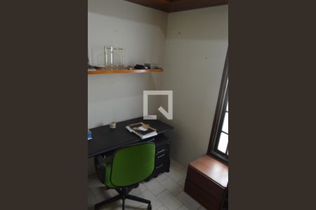 Casa para alugar com 300m², 4 quartos e 3 vagasCloset da suíte 2