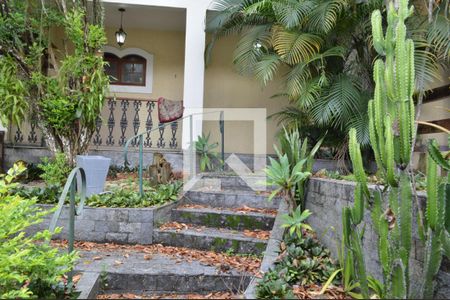 Casa para alugar com 300m², 4 quartos e 3 vagasÁrea comum