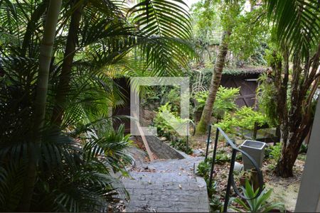 Casa para alugar com 300m², 4 quartos e 3 vagasÁrea comum