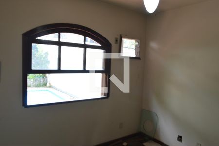 Casa para alugar com 300m², 4 quartos e 3 vagasQuarto 1