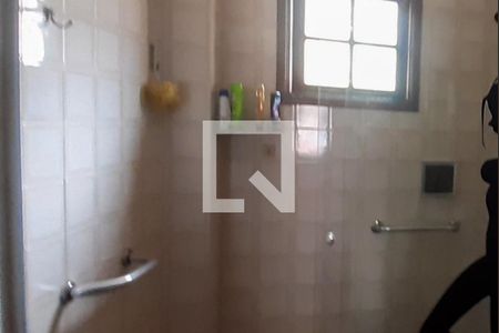 Casa para alugar com 300m², 4 quartos e 3 vagasBanheiro