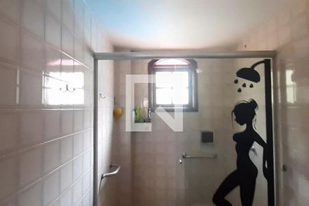 Casa para alugar com 300m², 4 quartos e 3 vagasBanheiro