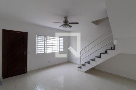 Sala de casa de condomínio para alugar com 3 quartos, 98m² em Penha de França, São Paulo