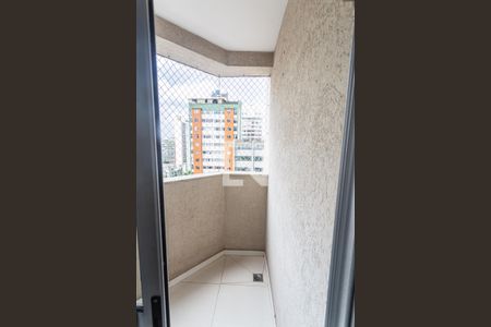 Apartamento para alugar com 65m², 2 quartos e 1 vagaVaranda da Suíte