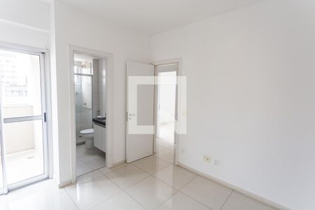 Apartamento para alugar com 65m², 2 quartos e 1 vagaSuíte