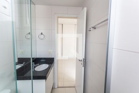 Apartamento para alugar com 65m², 2 quartos e 1 vagaBanheiro da Suíte