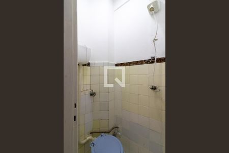 Apartamento à venda com 136m², 4 quartos e 1 vaga Apartamento à venda com 136m², 4 quartos e 1 vagaBanheiro de serviço