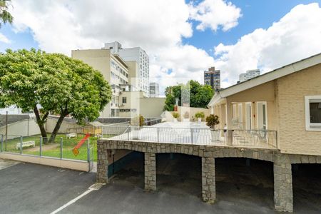 Apartamento à venda com 136m², 4 quartos e 1 vaga Apartamento à venda com 136m², 4 quartos e 1 vagaVista do Quarto 3