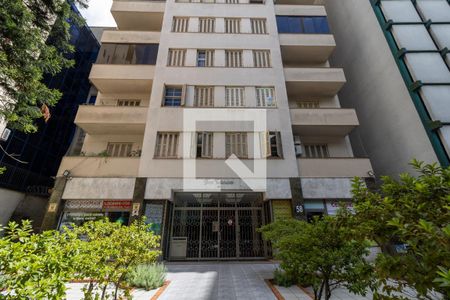 Apartamento à venda com 136m², 4 quartos e 1 vaga Apartamento à venda com 136m², 4 quartos e 1 vagaFachada