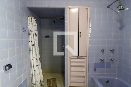 Apartamento à venda com 136m², 4 quartos e 1 vaga Apartamento à venda com 136m², 4 quartos e 1 vagaBanheiro