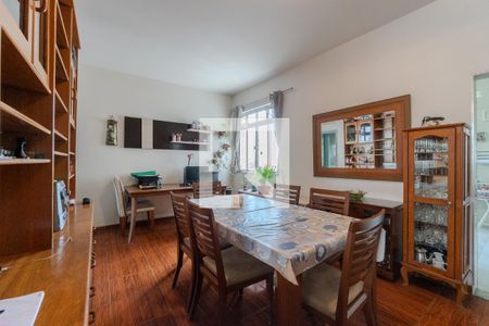 Apartamento à venda com 139m², 3 quartos e 1 vaga Apartamento à venda com 139m², 3 quartos e 1 vagaSala