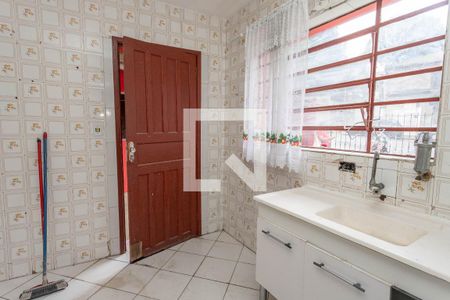 Casa à venda com 107m², 2 quartos e 3 vagasCozinha 