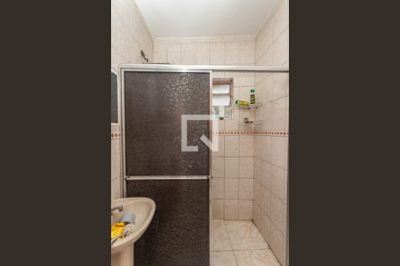 Casa à venda com 107m², 2 quartos e 3 vagasBanheiro 