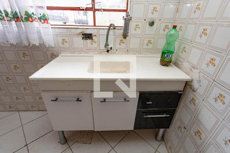 Casa à venda com 107m², 2 quartos e 3 vagas Casa à venda com 107m², 2 quartos e 3 vagasCozinha