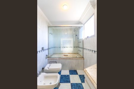 Apartamento à venda com 157m², 3 quartos e 2 vagasBanheiro da Suíte