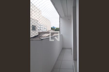 Apartamento à venda com 110m², 3 quartos e sem vaga Apartamento à venda com 110m², 3 quartos e sem vagaÁrea comum