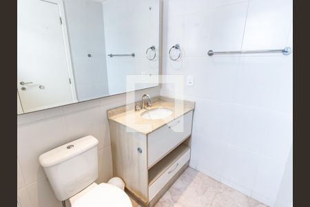 Apartamento à venda com 100m², 3 quartos e 2 vagasBanheiro da Suíte