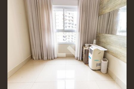 Suíte de apartamento à venda com 3 quartos, 100m² em Vila Regente Feijó, São Paulo