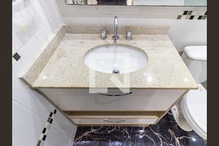 Apartamento à venda com 100m², 3 quartos e 2 vagasBanheiro