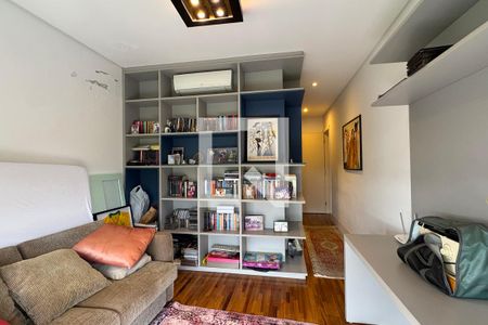 Casa de condomínio à venda com 510m², 4 quartos e 5 vagasSuíte 2