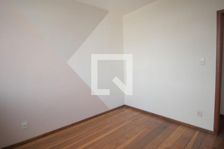 Quarto 1 de apartamento para alugar com 3 quartos, 70m² em Centro, São Gonçalo