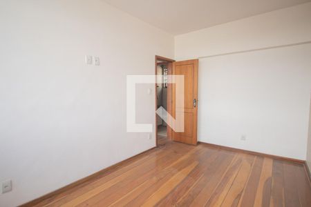Quarto 2 de apartamento para alugar com 3 quartos, 70m² em Centro, São Gonçalo