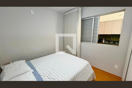 Apartamento à venda com 232m², 4 quartos e 2 vagasQuarto 3