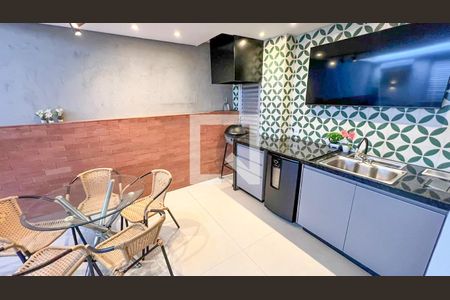 Apartamento à venda com 232m², 4 quartos e 2 vagasCopa