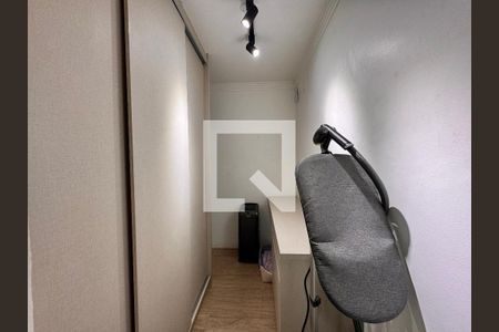 Casa à venda com 250m², 3 quartos e 2 vagasCloset da suíte