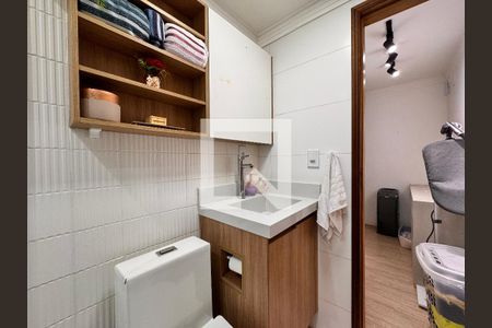 Casa à venda com 250m², 3 quartos e 2 vagasBanheiro da Suíte