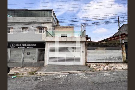Casa à venda com 250m², 3 quartos e 2 vagasFachada