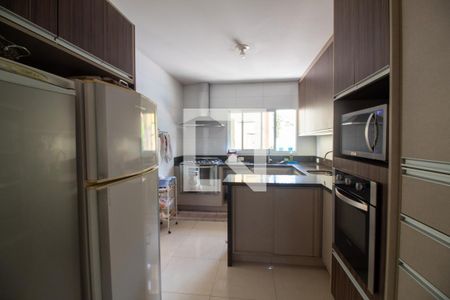 Casa à venda com 540m², 4 quartos e 4 vagasCozinha