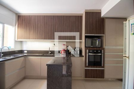 Casa à venda com 540m², 4 quartos e 4 vagasCozinha