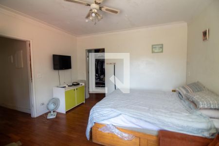 Casa à venda com 540m², 4 quartos e 4 vagasQuarto 3 - Suíte 2