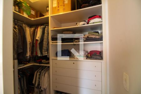 Casa à venda com 540m², 4 quartos e 4 vagasCloset da suíte 1