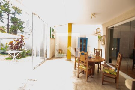 Casa à venda com 540m², 4 quartos e 4 vagasChurrasqueira