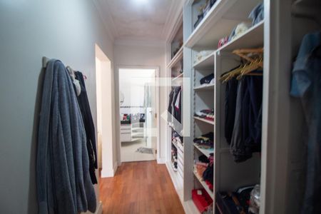 Casa à venda com 540m², 4 quartos e 4 vagasCloset da suíte 2
