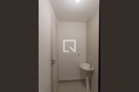 Banheiro de apartamento à venda com 2 quartos, 39m² em Jardim Ipaussurama, Campinas
