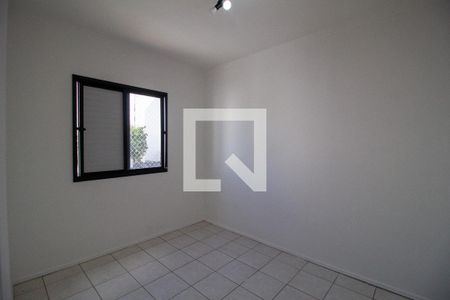 Quarto 2 de apartamento para alugar com 2 quartos, 44m² em Vila Jardini, Sorocaba