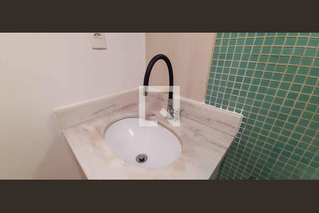 Apartamento à venda com 50m², 2 quartos e sem vaga Apartamento à venda com 50m², 2 quartos e sem vagaBanheiro