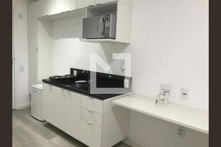 Cozinha de apartamento para alugar com 1 quarto, 23m² em Vila Esperança, São Paulo