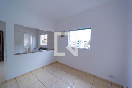 Sala de apartamento para alugar com 2 quartos, 65m² em Parque Paineiras, São Paulo