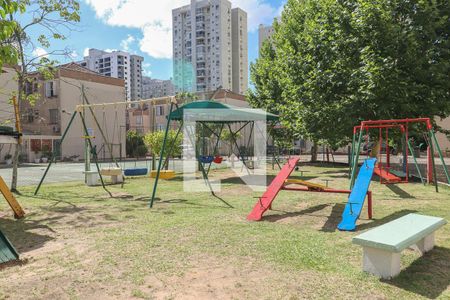 Apartamento à venda com 71m², 3 quartos e sem vagaÁrea comum - Playground
