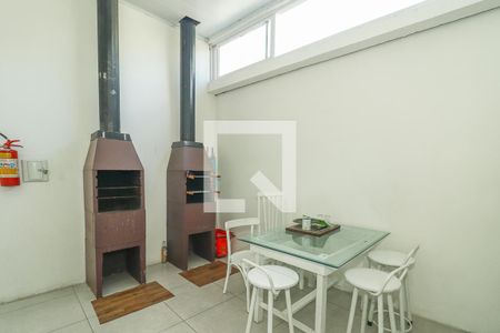 Apartamento à venda com 71m², 3 quartos e sem vagaÁrea comum - Churrasqueira