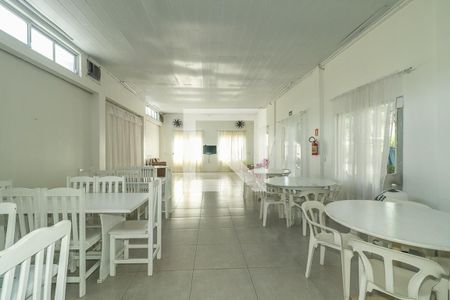 Apartamento à venda com 71m², 3 quartos e sem vagaÁrea comum - Salão de festas