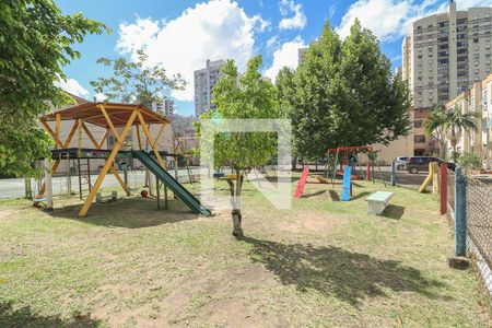 Apartamento à venda com 71m², 3 quartos e sem vagaÁrea comum - Playground