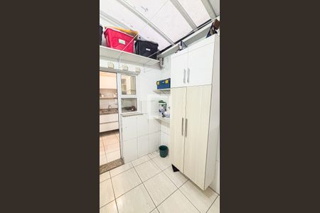 Apartamento à venda com 59m², 2 quartos e 1 vagaÁrea de Serviço