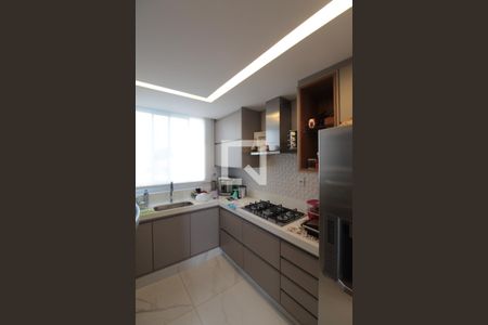 Apartamento à venda com 158m², 4 quartos e 2 vagasCozinha