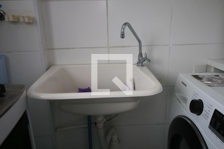 Apartamento à venda com 76m², 2 quartos e 1 vagaÁrea de Serviço